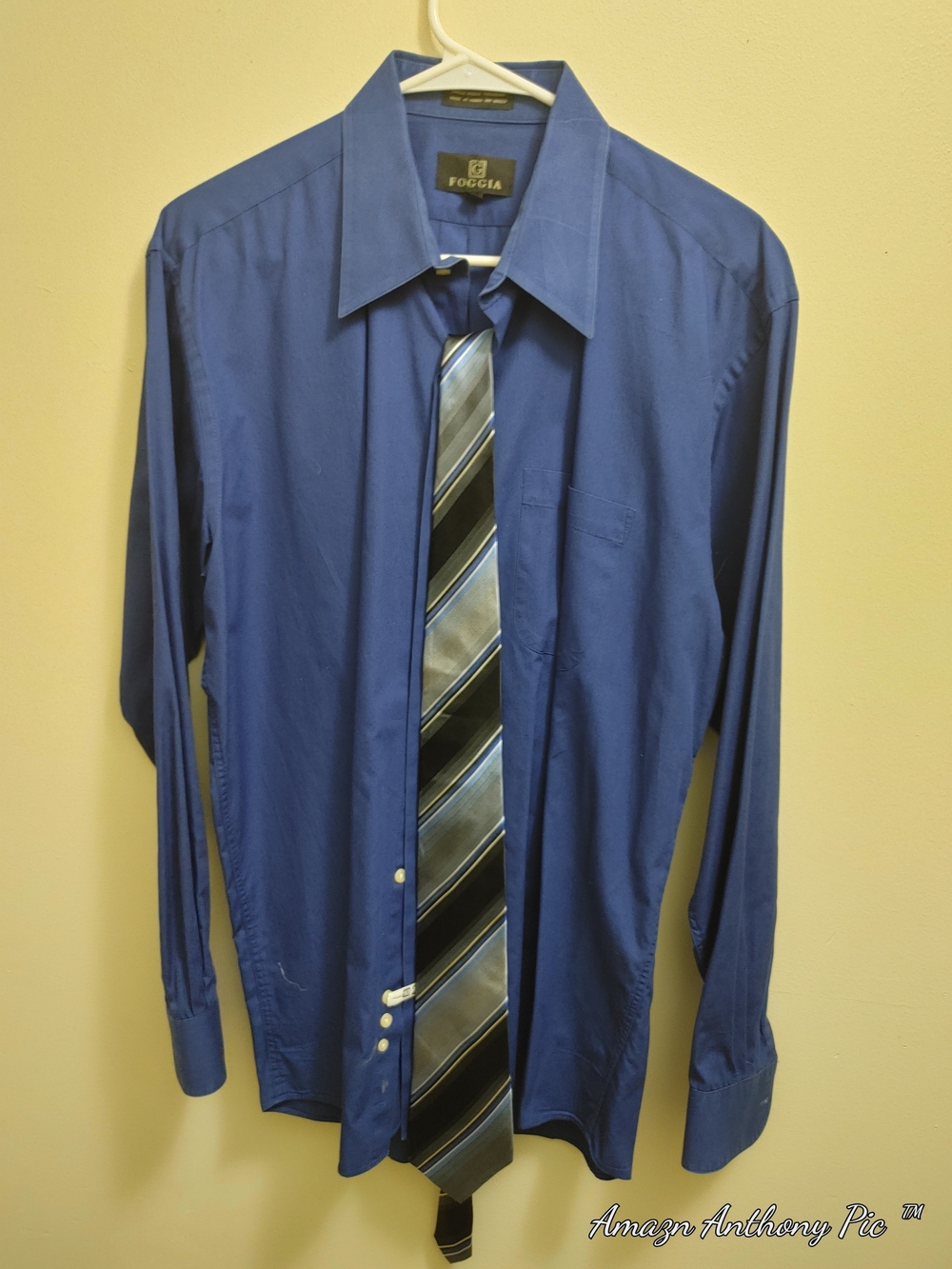 Men's Long-Sleeve Blue Casual Button-Down Shirt